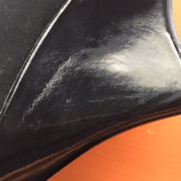 NIB!! Black patent wedge heels by Unlisted. - Picture 5 of 7